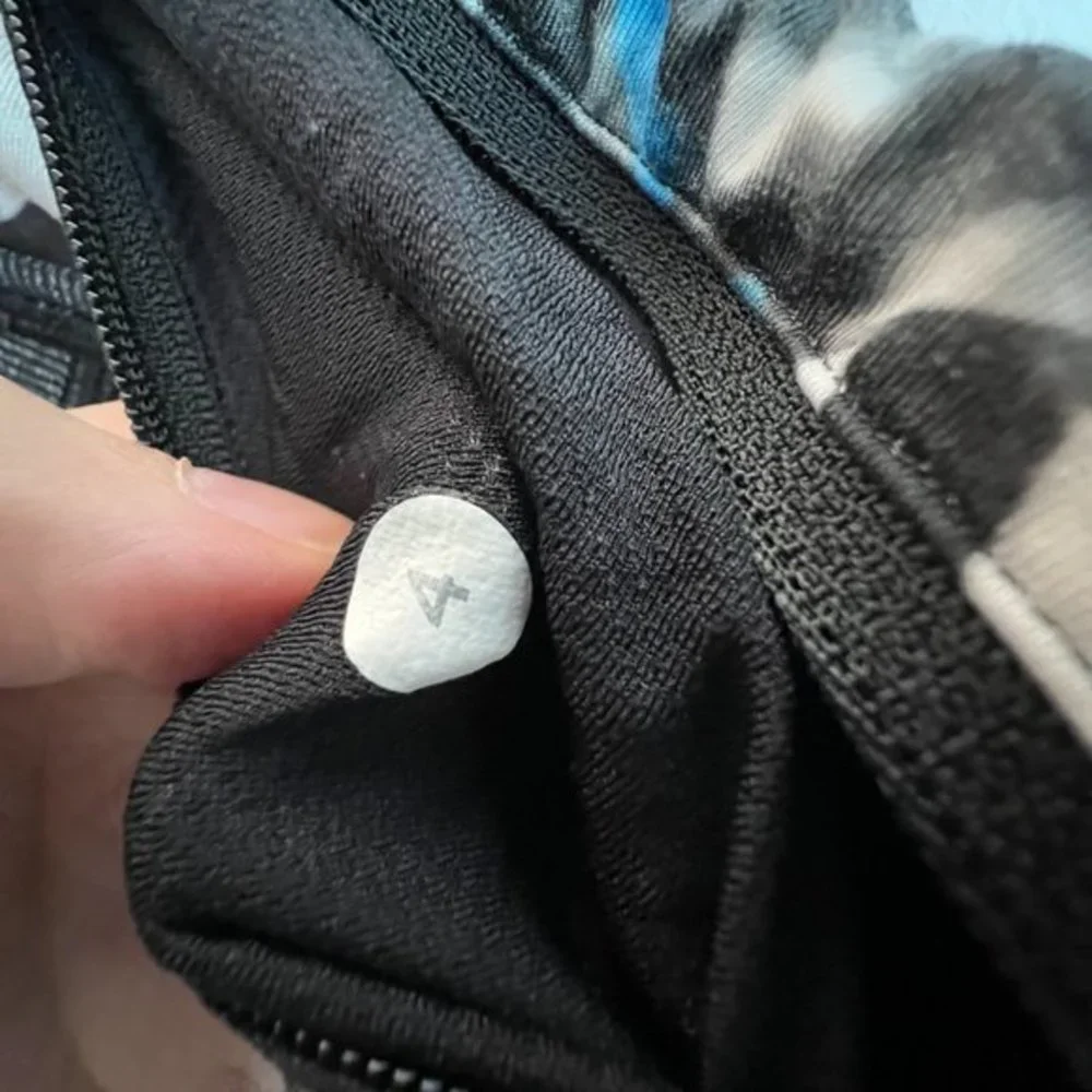 lululemon athletica size cropped